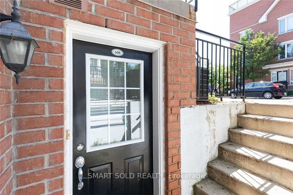 15 Laidlaw Street 608, Toronto, ON M6K 1X3 – photo 2