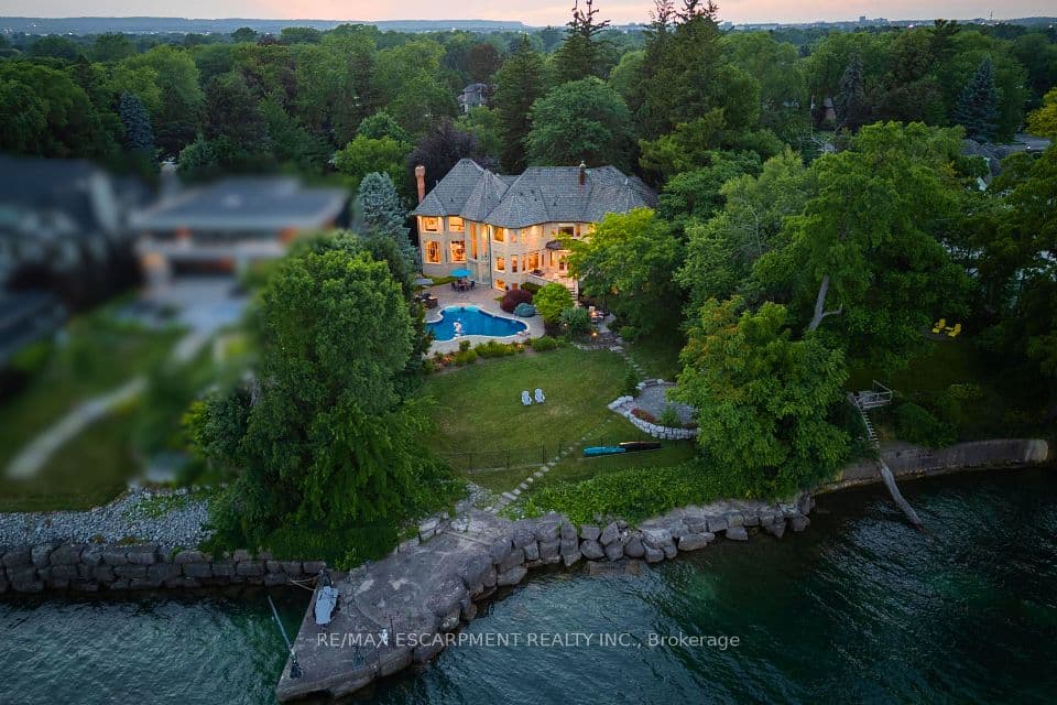 4038 Lakeshore Road, Burlington, ON L7L 1A1 – main photo