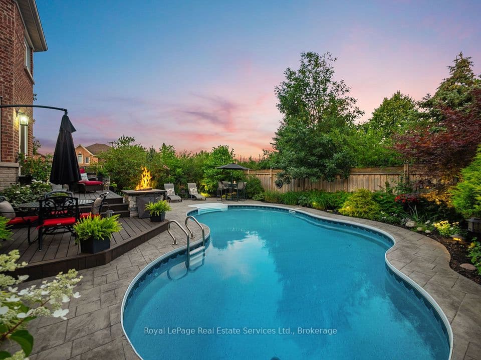 1478 Creekwood Trail, Oakville, ON L6H 6E6 – photo 2