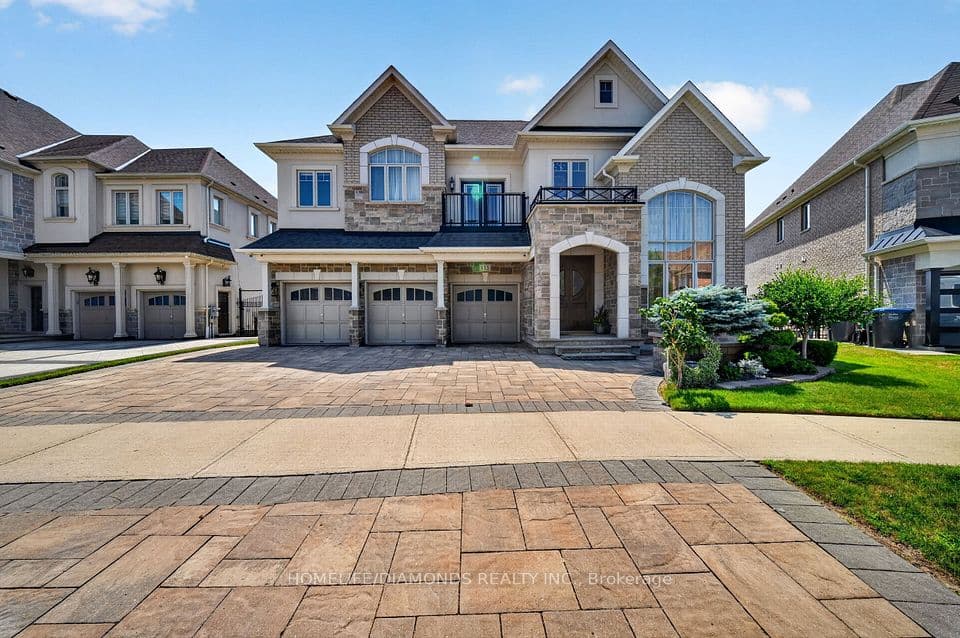 115 LATANIA Boulevard, Brampton, ON L6P 2Z2 – main photo