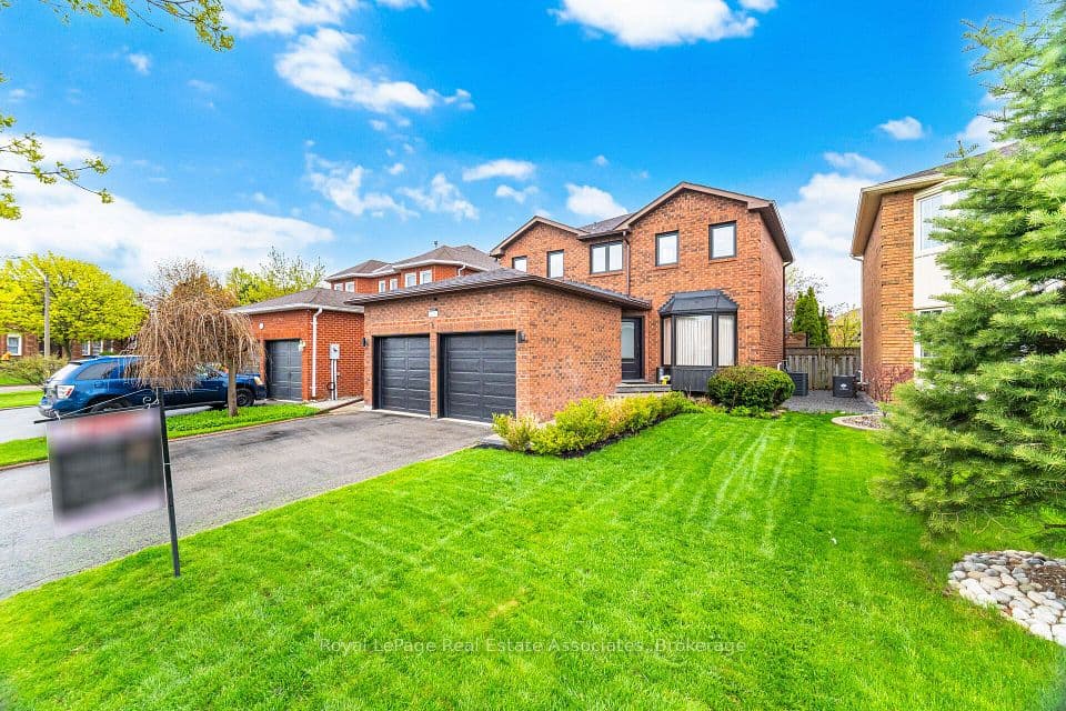 225 Barber Drive, Halton Hills, ON L7G 5K5 – photo 3