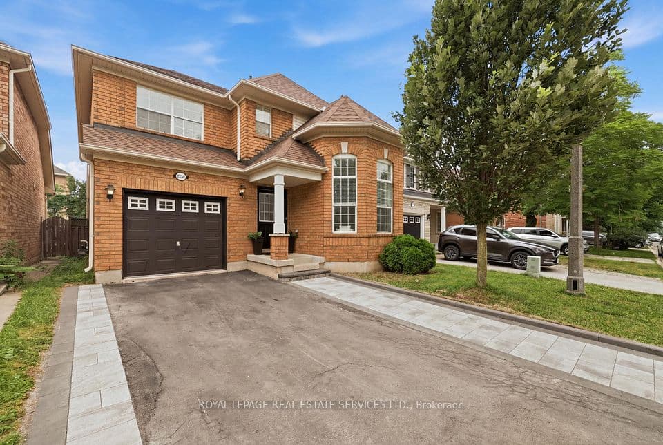 2382 Falkland Crescent, Oakville, ON L6M 4Y1 – main photo