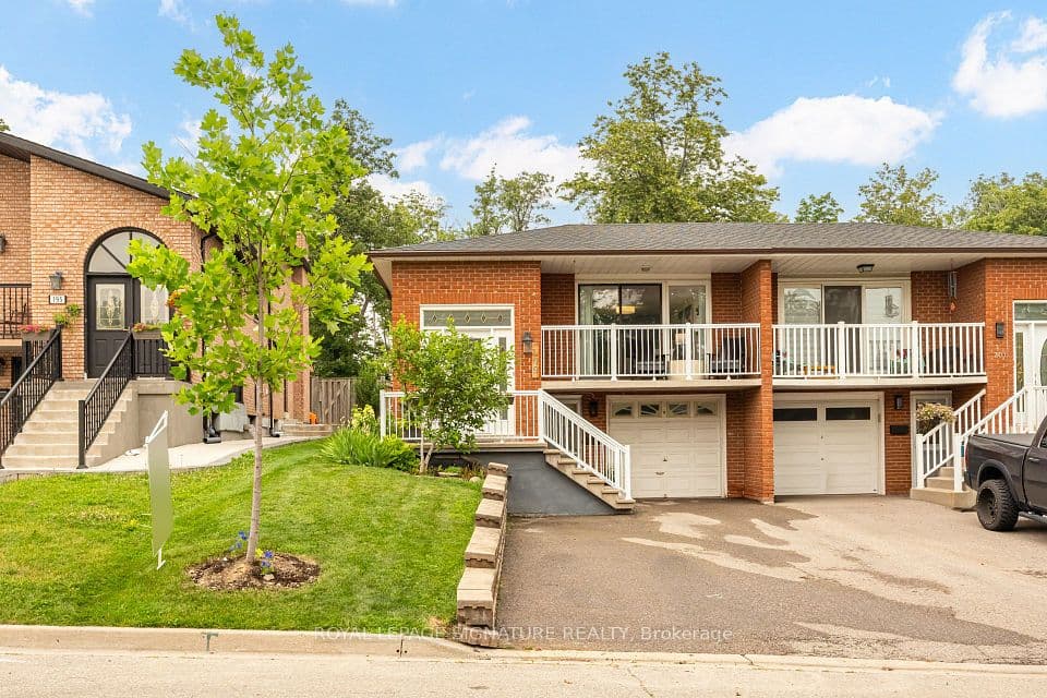 199 Chalfield Lane, Mississauga, ON L4Z 1K9 – photo 2