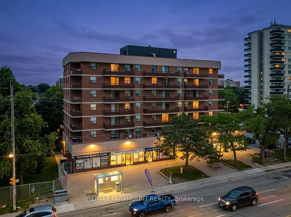 1881 Jane Street 303, Toronto, ON M9N 3S7 – main photo