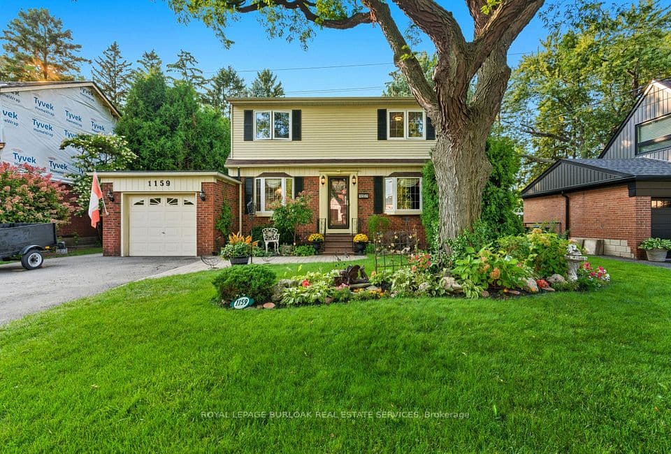 1159 Greening Avenue, Mississauga, ON L4Y 1H3 – main photo
