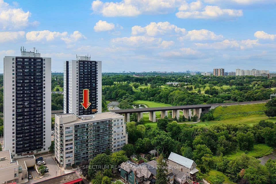 2464 Weston Road 406, Toronto, ON M9N 0A2 – photo 3
