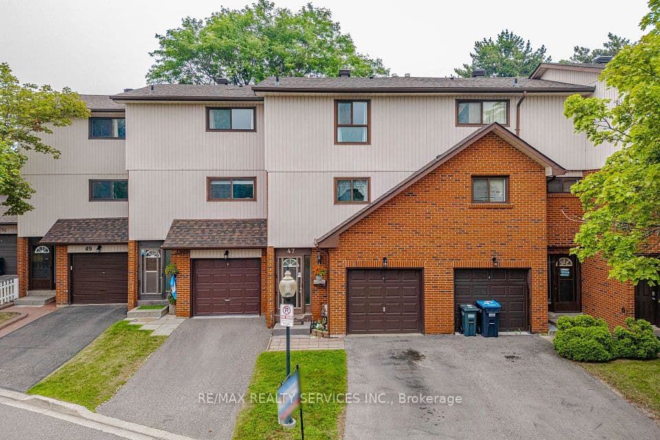 47 Dawson Crescent, Brampton, ON L6V 3M5 – main photo