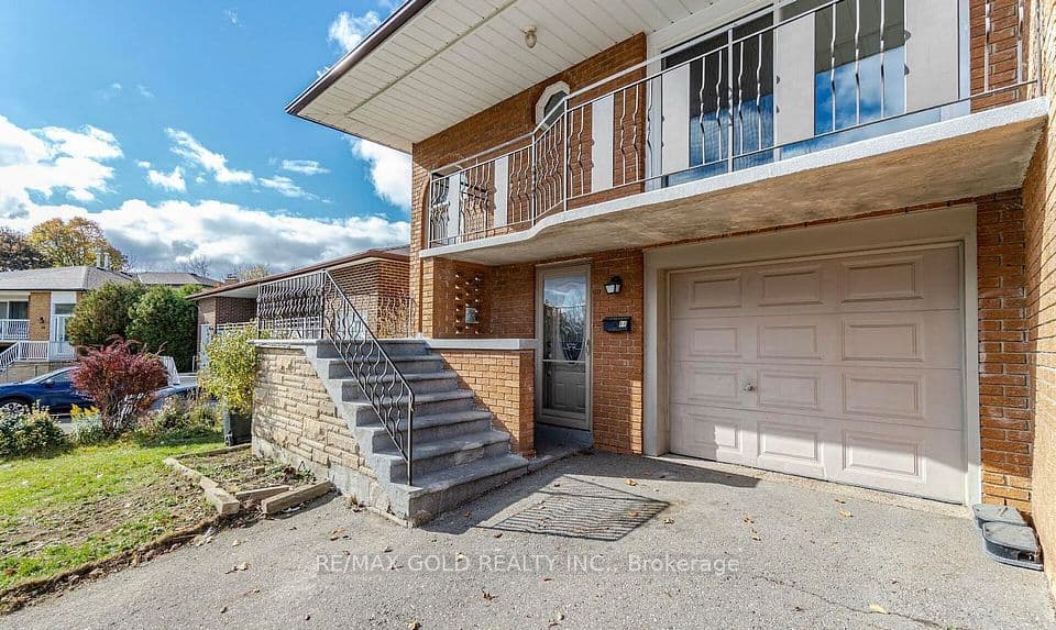 68 Prouse Drive, Brampton, ON L6V 3A8 – photo 2