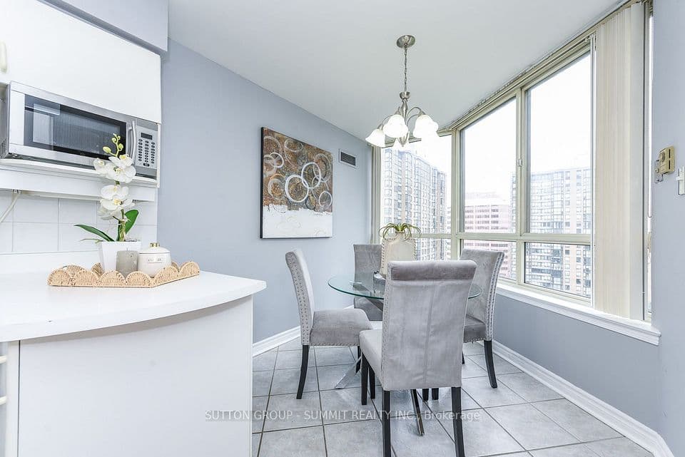 3605 Kariya Drive 1404, Mississauga, ON L5B 3J4 – photo 3