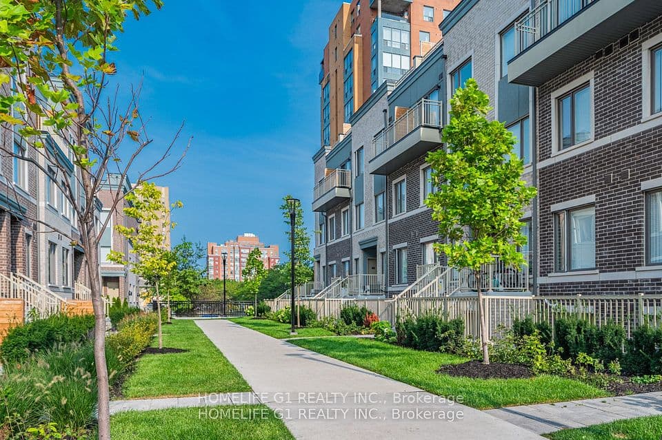 5 William Jackson Way 48, Toronto, ON M8V 0J8 – photo 2