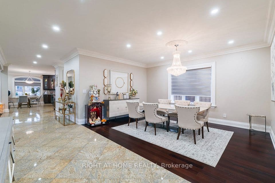 99 Fairview Road W, Mississauga, ON L5B 1K7 – photo 2