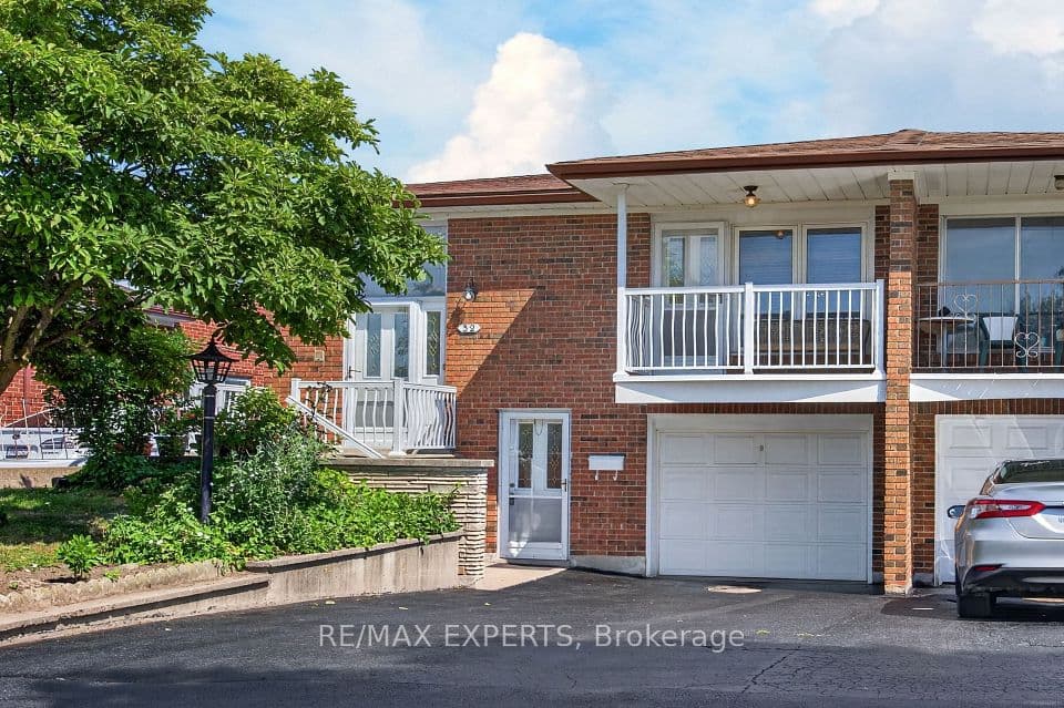 32 Firenza Drive, Toronto, ON M9L 1A5 – photo 2