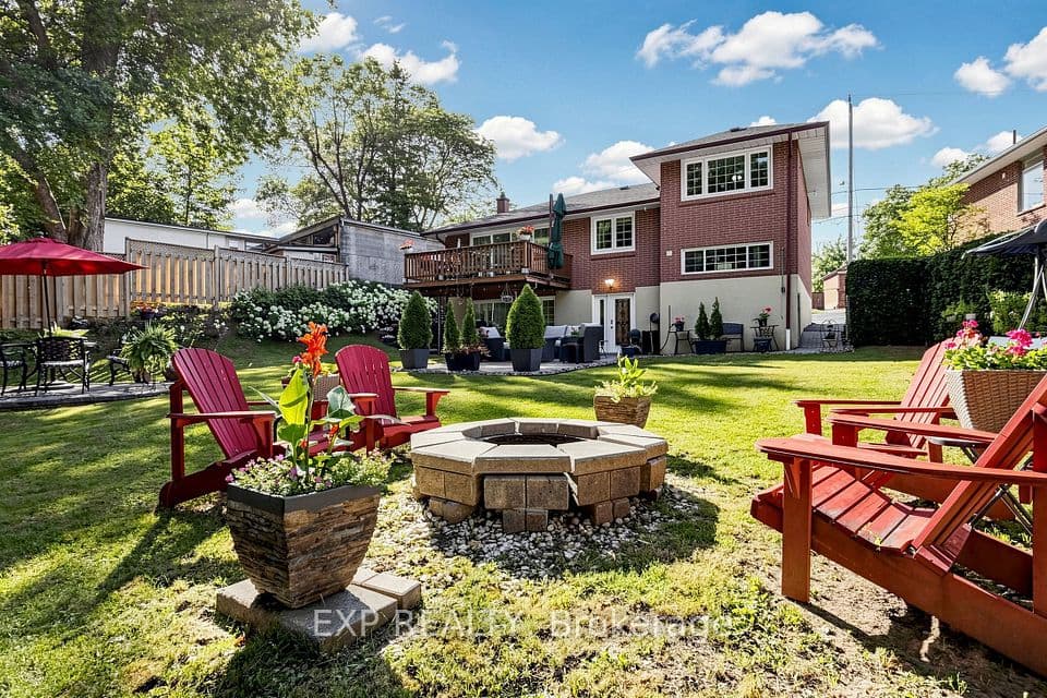 77 Letchworth Crescent, Toronto, ON M3M 1Z1 – main photo