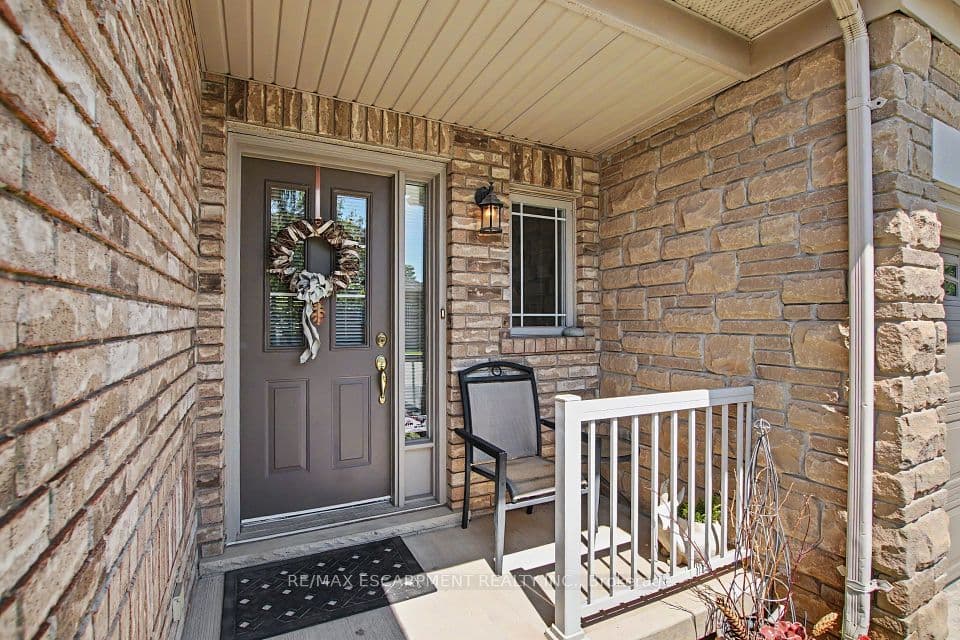 2169 Orchard Road 11, Burlington, ON L7L 7H9 – photo 2