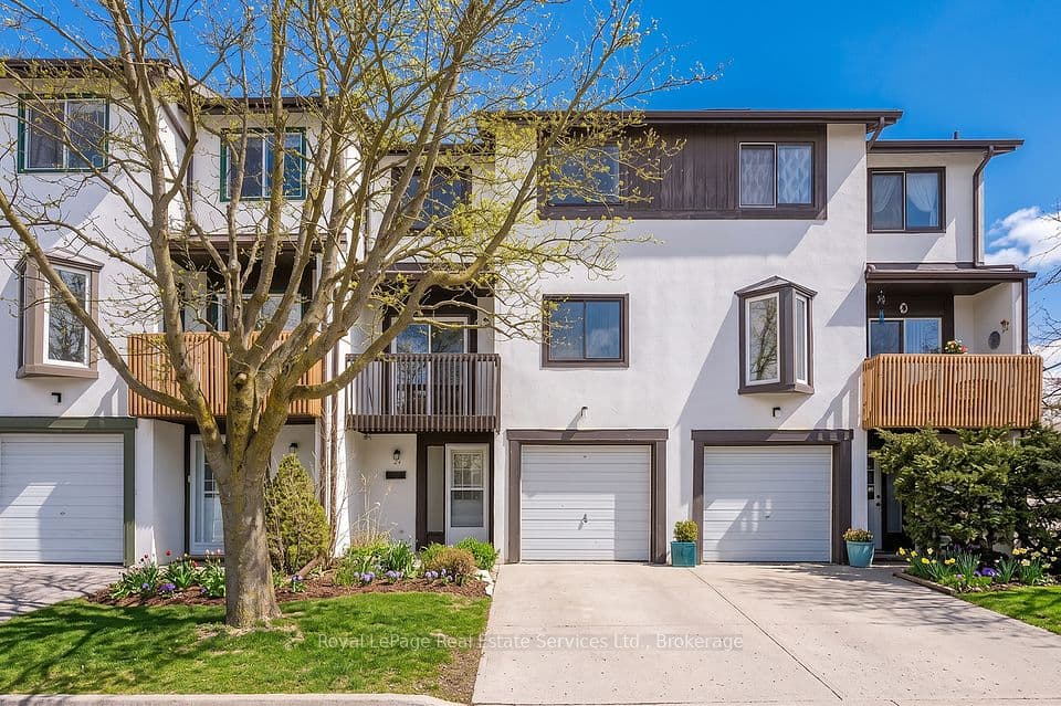 2651 Aquitaine Avenue 24, Mississauga, ON L5N 1V5 – main photo