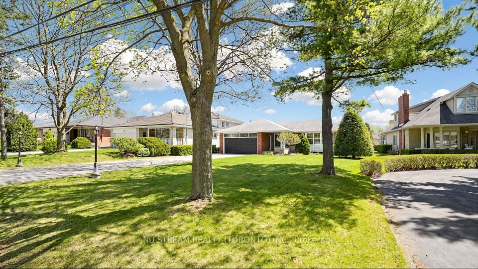 55 Sunvale Drive, Toronto, ON M9R 1Z4 – photo 3