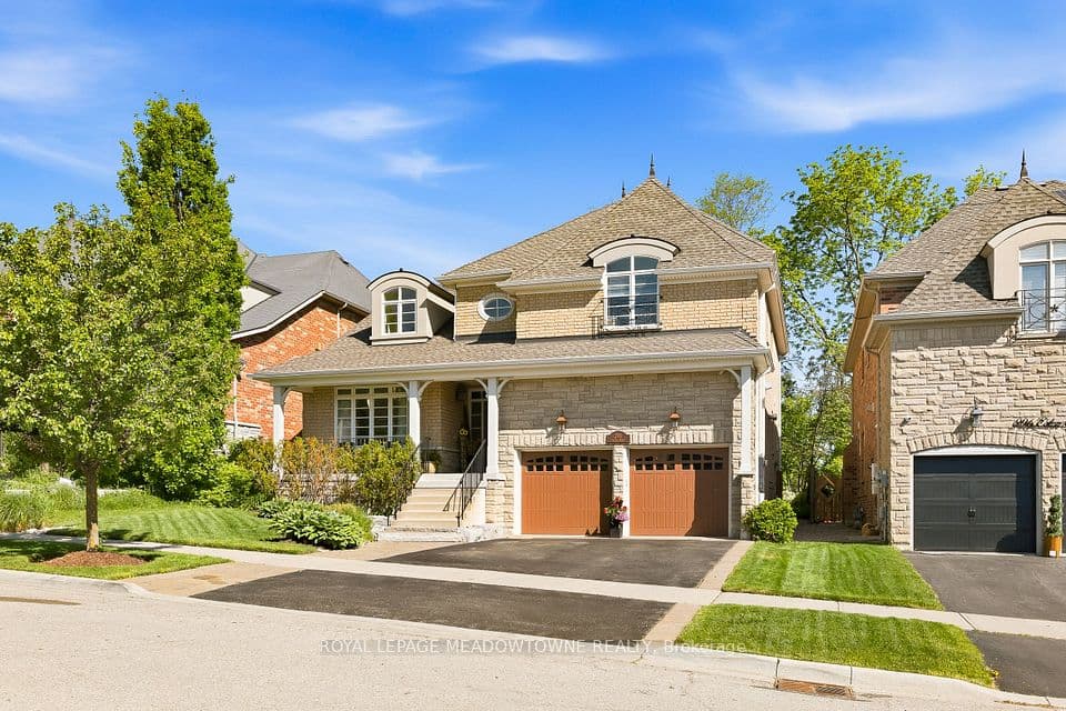 298 Eaton Street, Halton Hills, ON L7G 6N7 – photo 3