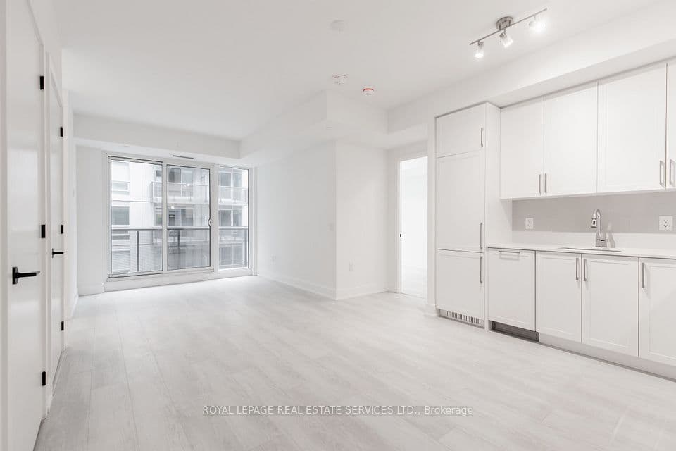 2450 Old Bronte Road 325, Oakville, ON L6M 5P6 – photo 2