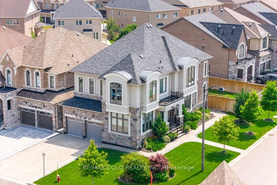 54 Ash Hill Avenue, Caledon, ON L7C 4E8 – main photo