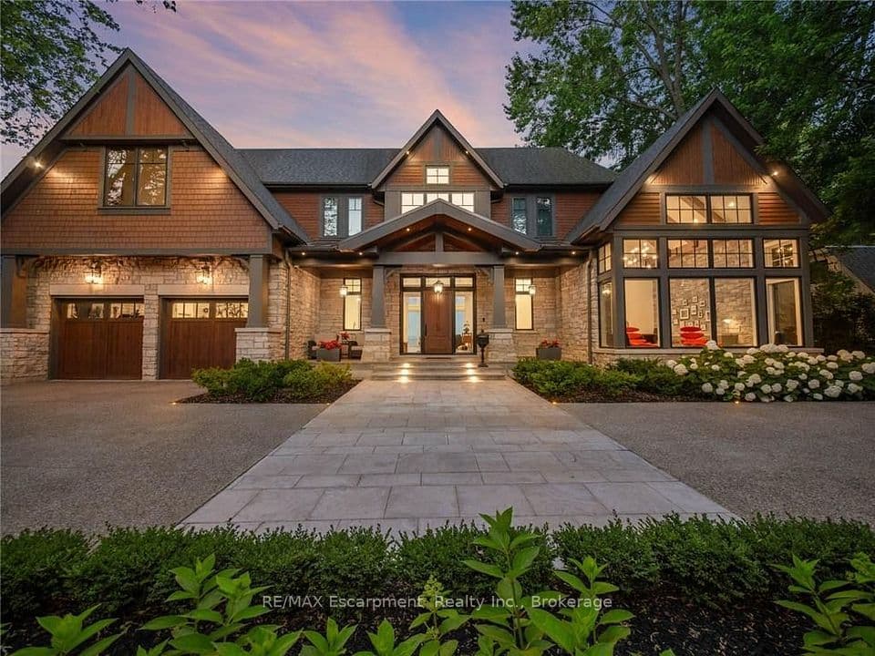 140 Secord Lane, Burlington, ON L7L 2H7 – photo 2