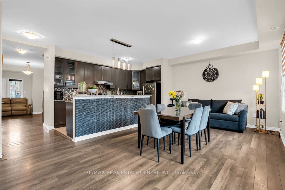 3063 GEORGE SAVAGE Avenue, Oakville, ON L6M 0Y9 – photo 2