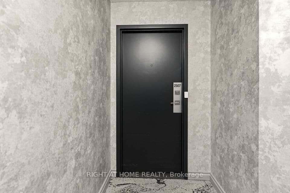 3650 Kaneff Crescent 2507, Mississauga, ON L5A 4A1 – photo 3