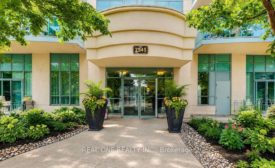 2545 Erin Centre Boulevard 1605, Mississauga, ON L5M 6Z9 – photo 2