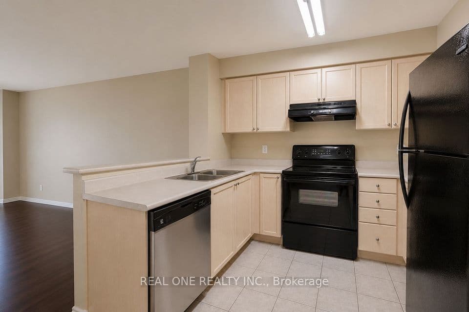 2545 Erin Centre Boulevard 1605, Mississauga, ON L5M 6Z9 – photo 3