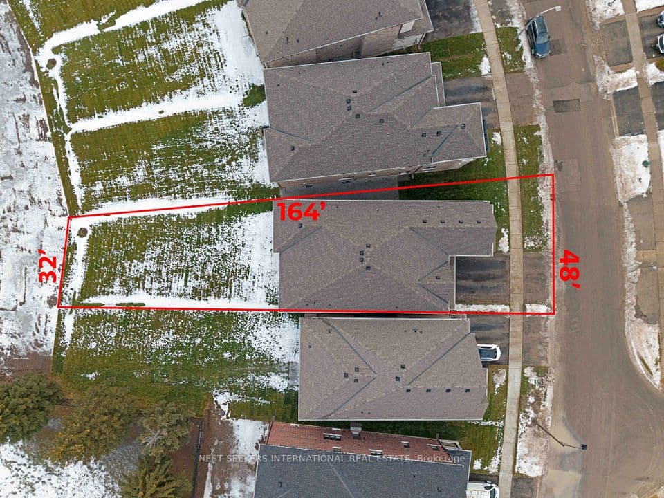 95 Pembrook Street, Caledon, ON L7E 2K1 – photo 3