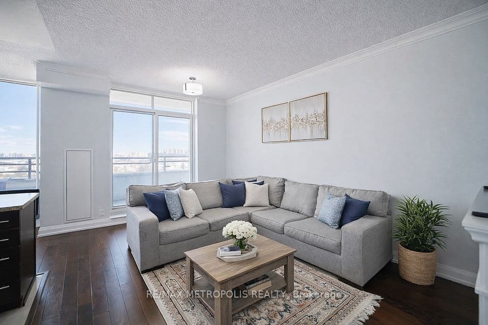 1070 Sheppard Avenue W PH16, Toronto, ON M3J 0G8 – photo 3