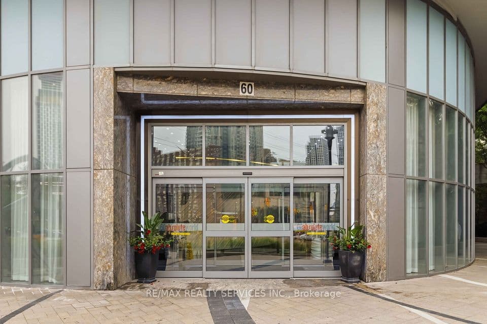 60 Absolute Avenue 1405, Mississauga, ON L4Z 0A9 – photo 2