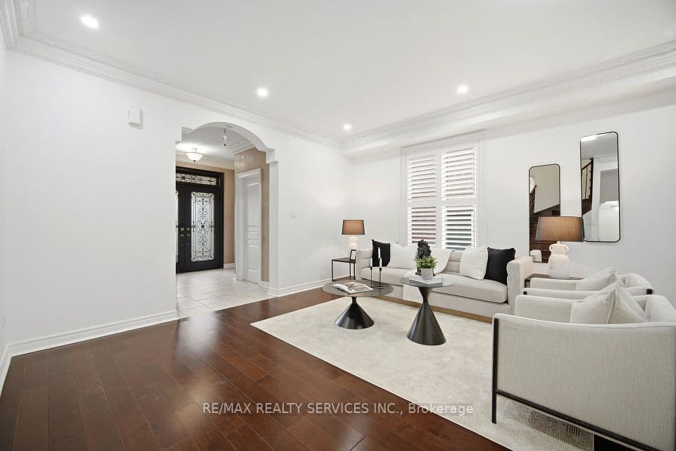 6 Snapdragon Square, Brampton, ON L6P 3K2 – photo 3