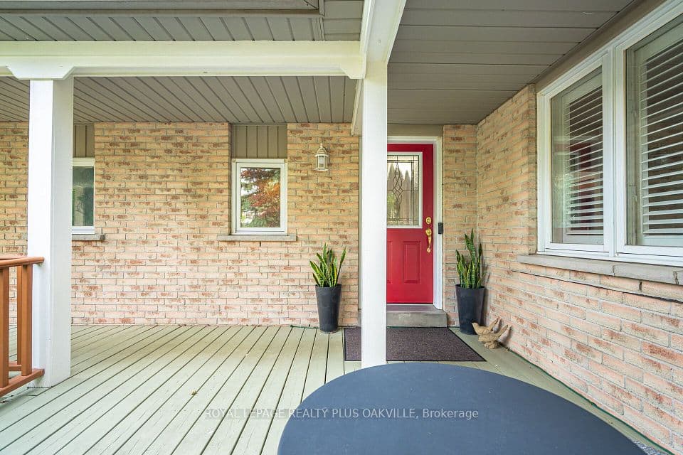 5882 Cornell Crescent, Mississauga, ON L5M 5R6 – photo 3