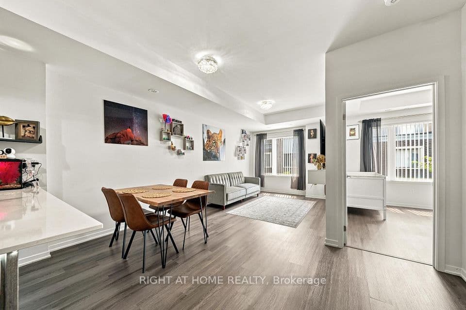 20 William Jackson Way 86, Toronto, ON M8V 0J7 – photo 2