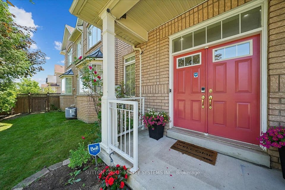 3348 Sunlight Street, Mississauga, ON L5M 0G8 – photo 3