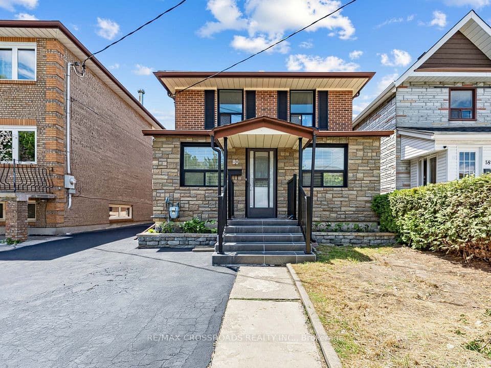 80 Gray Avenue, Toronto, ON M6N 4S8 – photo 2