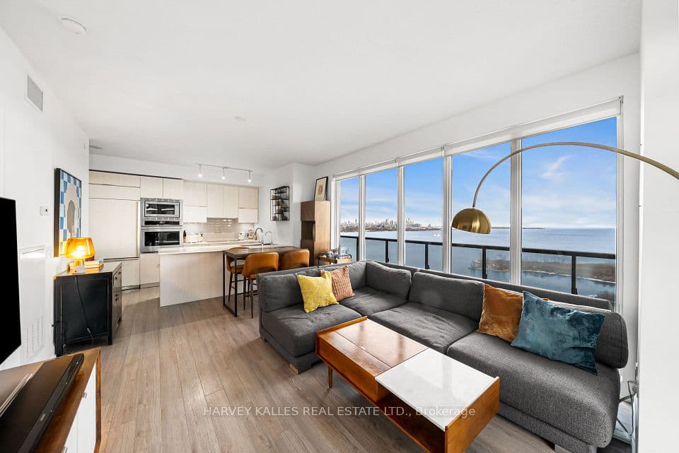 56 Annie Craig Drive 2703, Toronto, ON M8V 0C8 – main photo