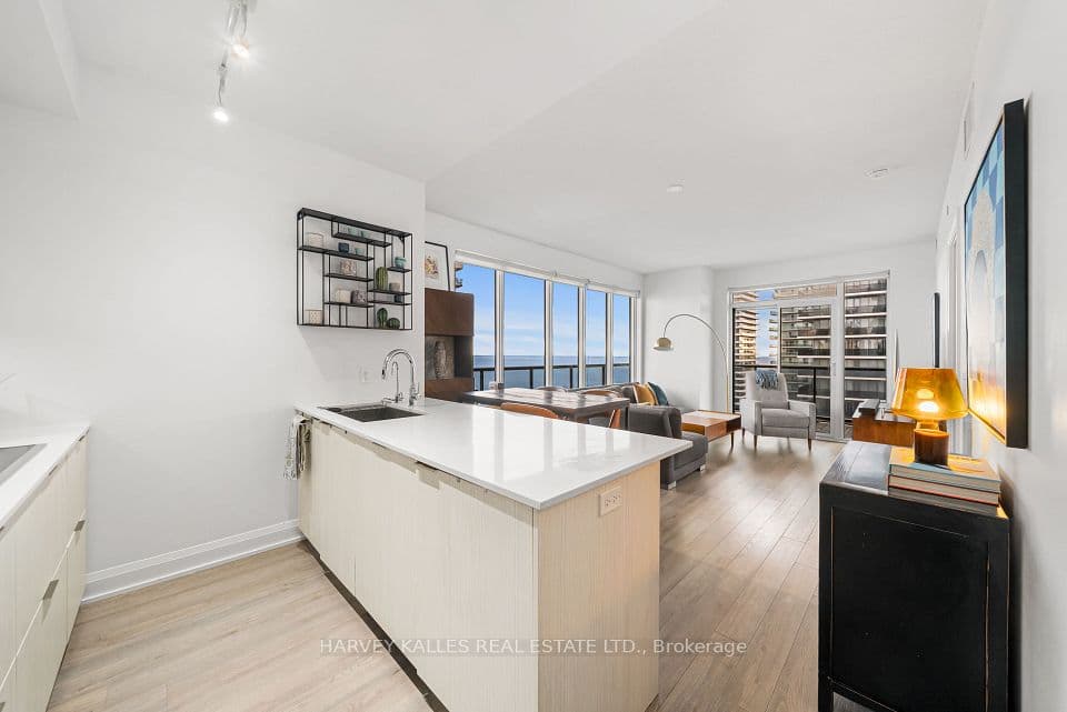 56 Annie Craig Drive 2703, Toronto, ON M8V 0C8 – photo 2