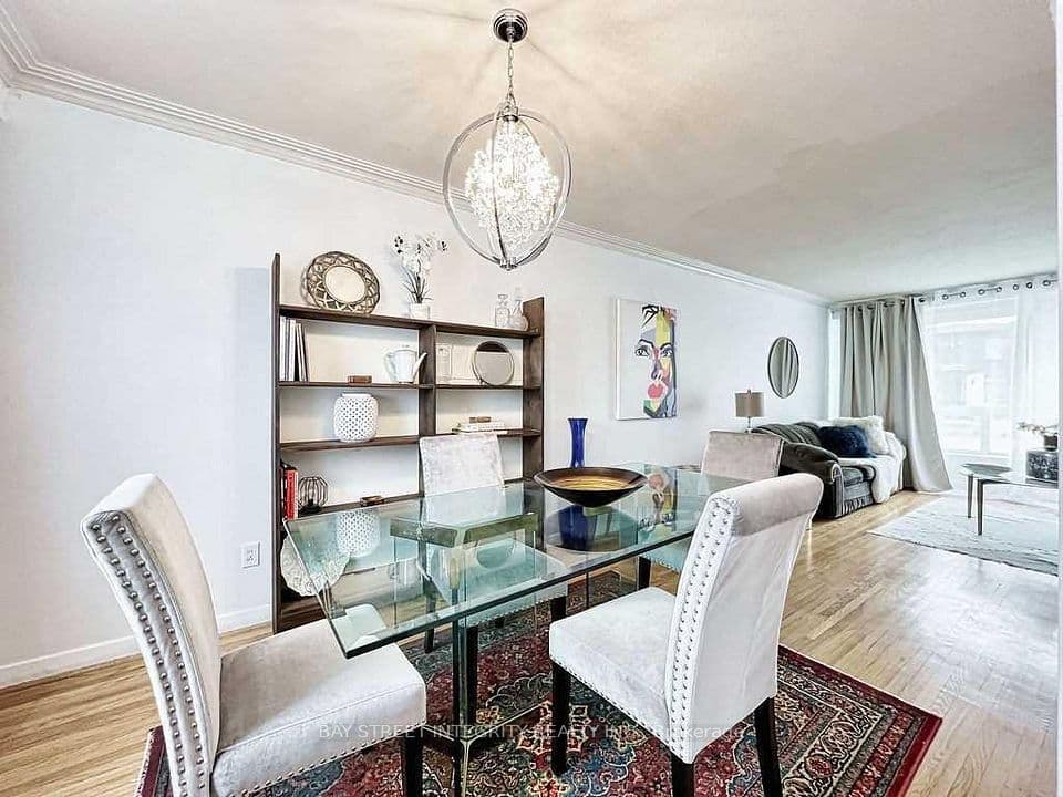 505 Sandmere Place, Oakville, ON L6L 4G5 – photo 3