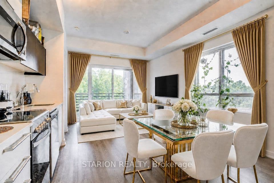 25 Neighbourhood Lane 513, Toronto, ON M8Y 0C4 – main photo