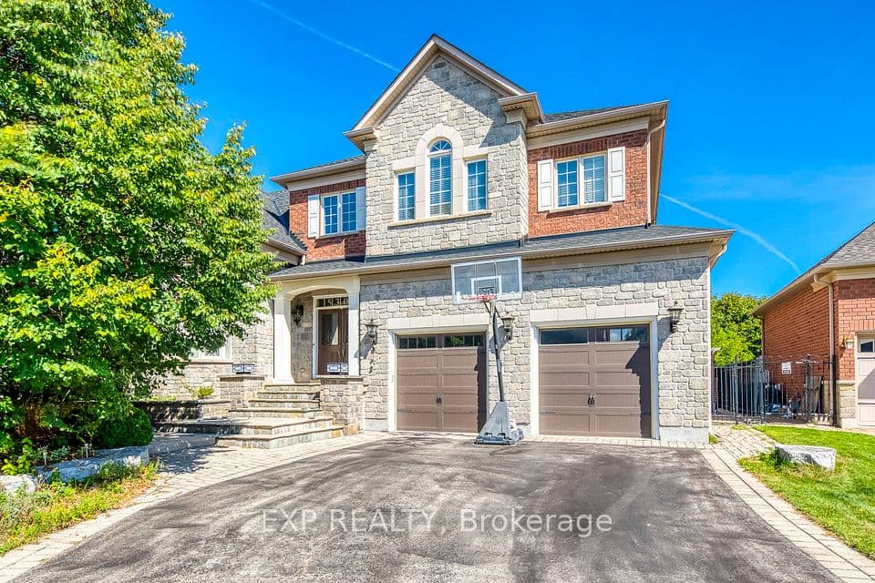 530 Golfview Court, Oakville, ON L6M 4W6 – main photo