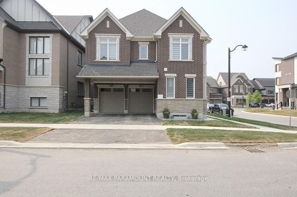 24 Kings Hill Drive, Brampton, ON L7A 5L9 – photo 2