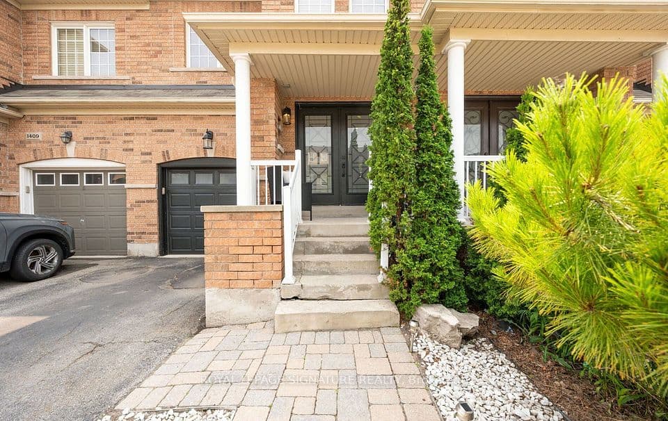 1411 Costigan Road, Milton, ON L9T 0Y7 – photo 3