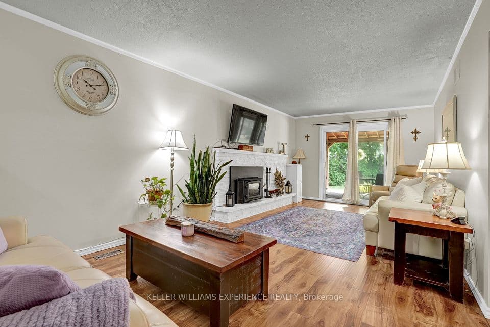 9 Palace Street, Caledon, ON L7K 0A2 – photo 3