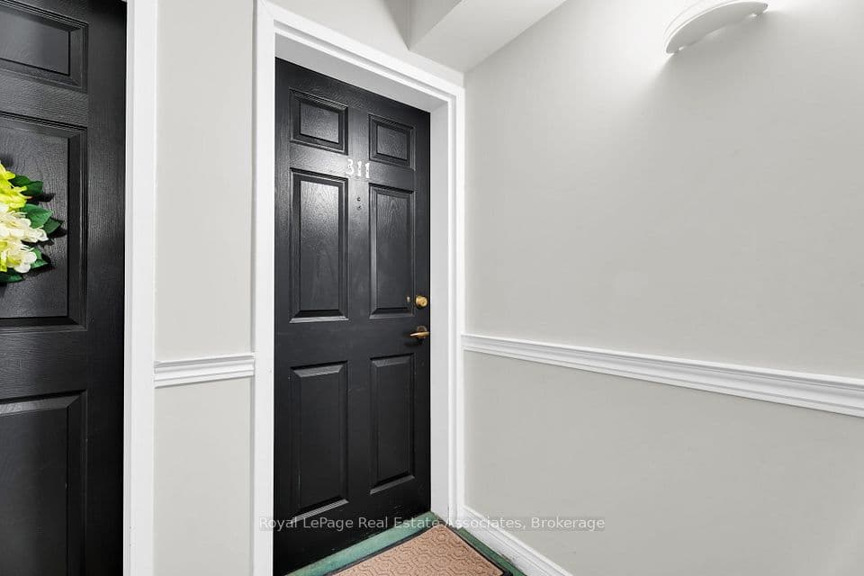 4003 Kilmer Drive 311, Burlington, ON L7M 4M1 – photo 2