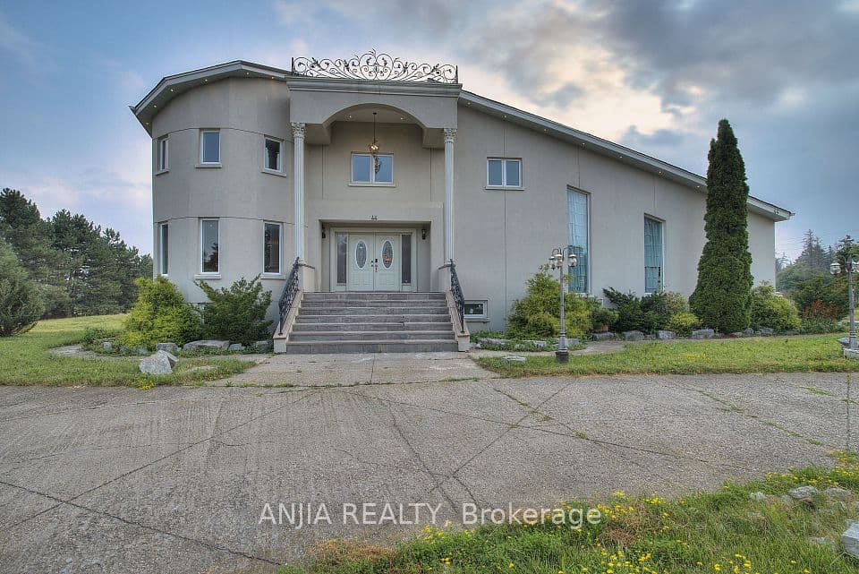 44 Bellini Avenue, Brampton, ON L6P 0E2 – main photo