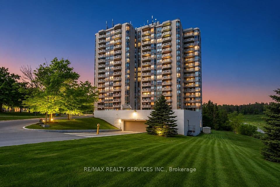 20 McFarlane Drive 107, Halton Hills, ON L7G 5J8 – photo 2