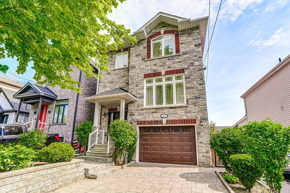 107 Brownville Avenue, Toronto, ON M6N 4L2 – main photo