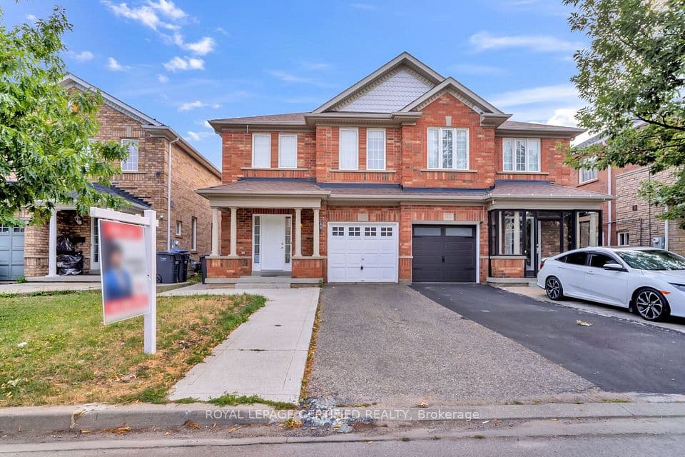42 Trumpet Valley Boulevard, Brampton, ON L7A 3N8 – main photo