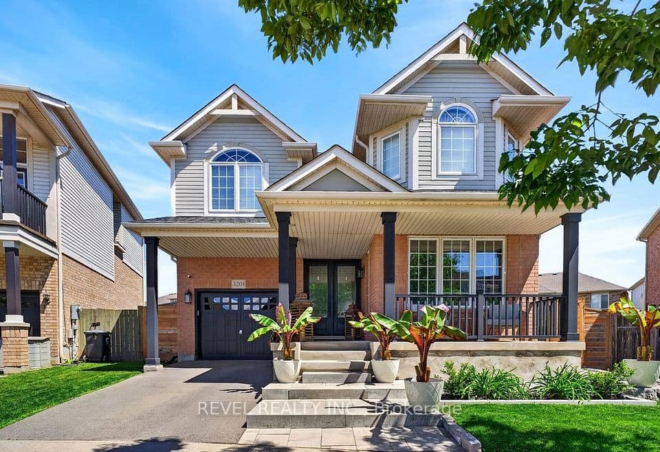 3201 Munson Crescent, Burlington, ON L7M 0C2 – main photo